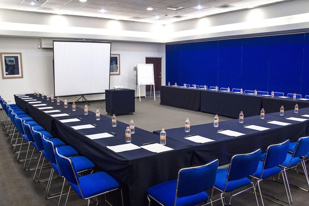 City Express By Marriott Puebla Finsa Exterior foto