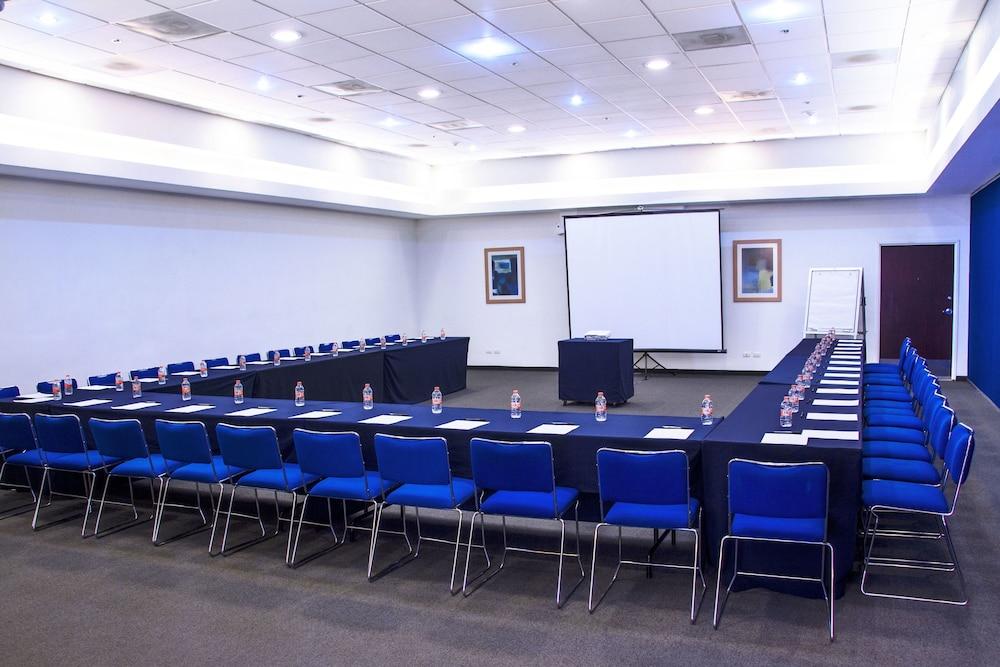 City Express By Marriott Puebla Finsa Exterior foto